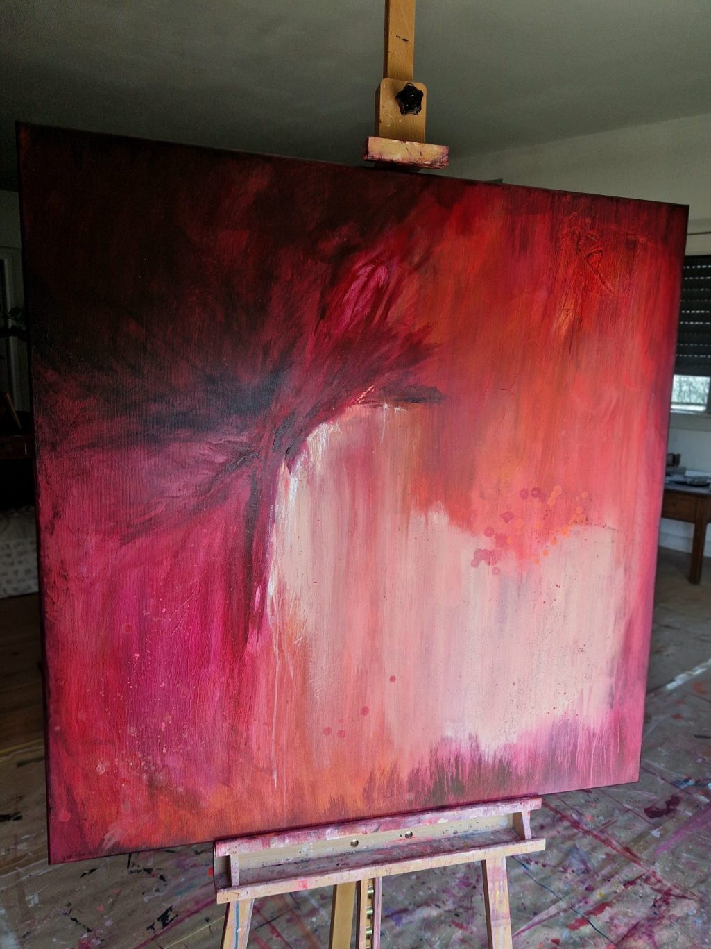 Farbe: rot/samt. Acryl auf Leinwand. 100 x 120 x 4 cm | mixed media (Acryl + Struktur) 